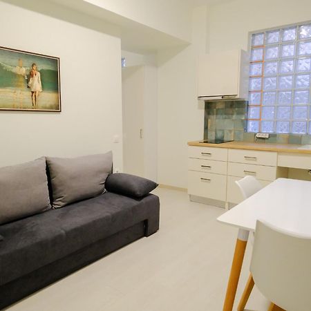 Parasiou Studios 103 Διαμερίσματα Στο Κέντρο Της Πόλης Κομοτηνή Εξωτερικό φωτογραφία
